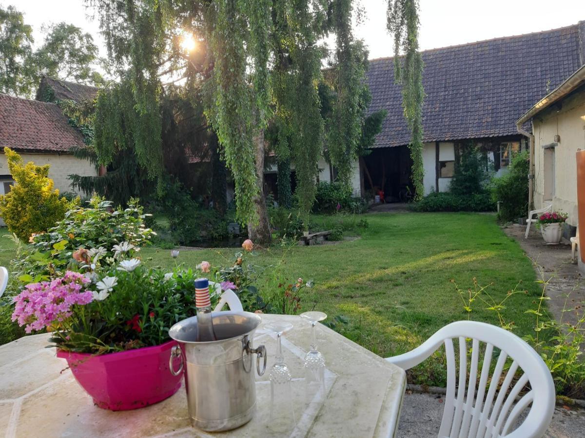 Le Domaine Des Anges Guest House Wavrans-sur-l'Aa Exterior photo
